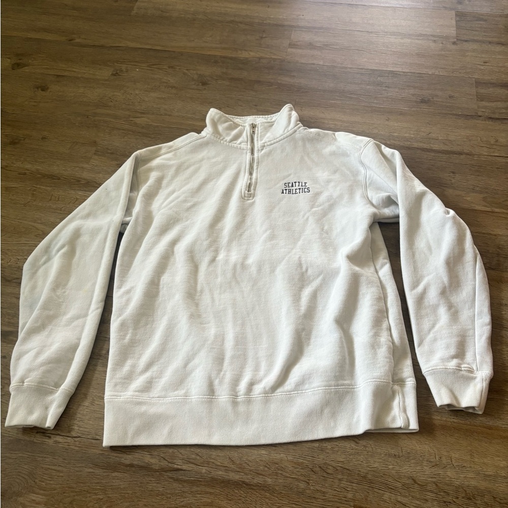 Brandy Melville White Zip Up Sweater
